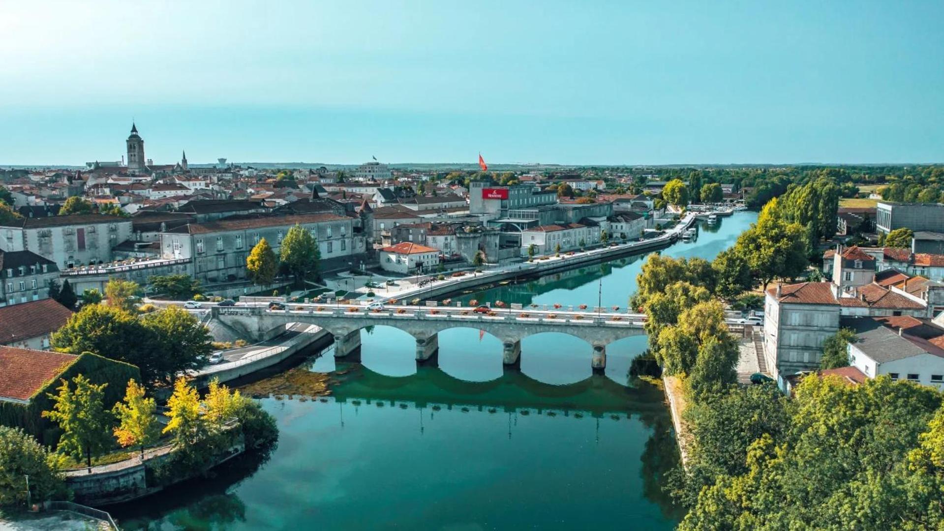 Maisonnette Au Coeur De Cognac Luaran gambar